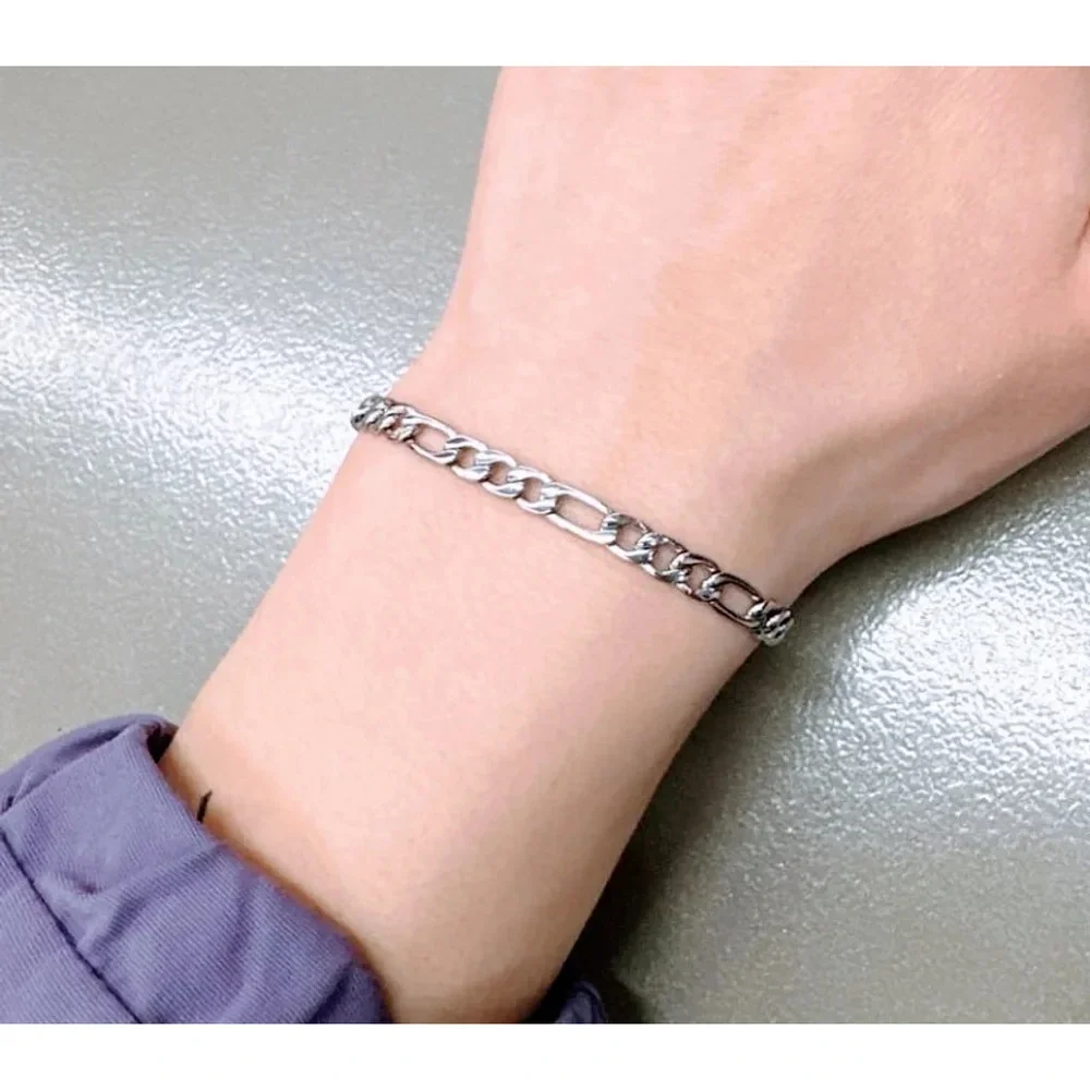 NEW Rhodium Plated 925 Sterling Silver‎ Figaro Chain Bracelet, 8”